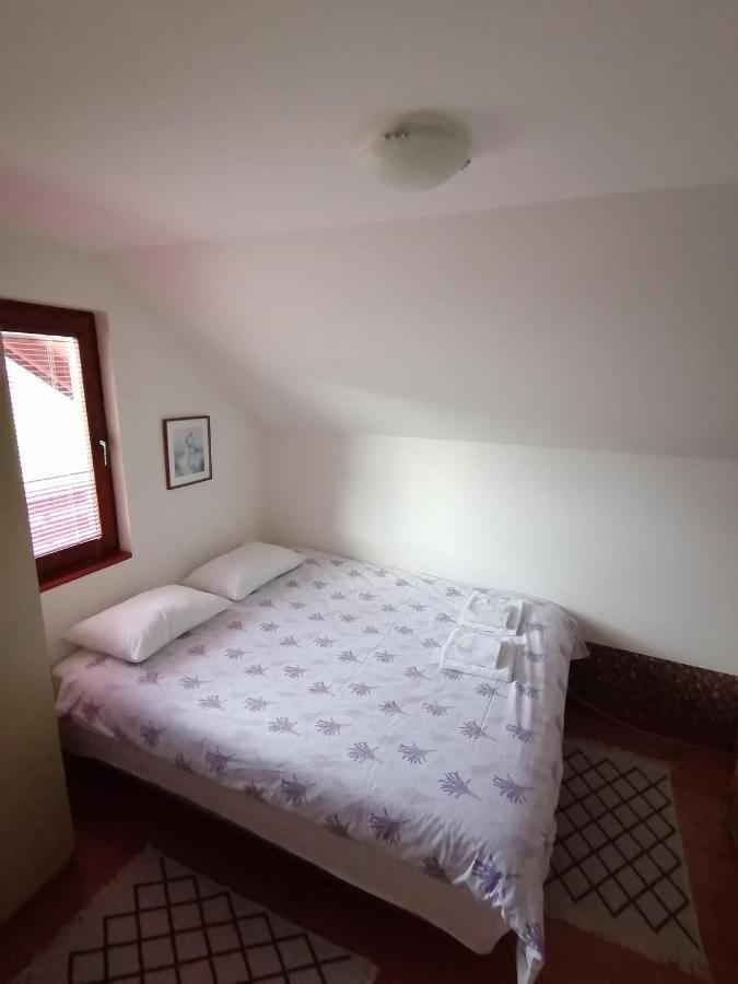Sweet House Apartment Пале Екстериор снимка